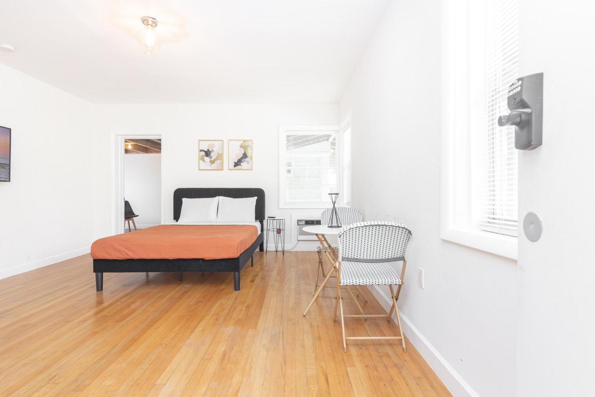 פורט לודרדייל 2-Bdrm Unit - 5 Minutes Walking Las Olas Beach מראה חיצוני תמונה